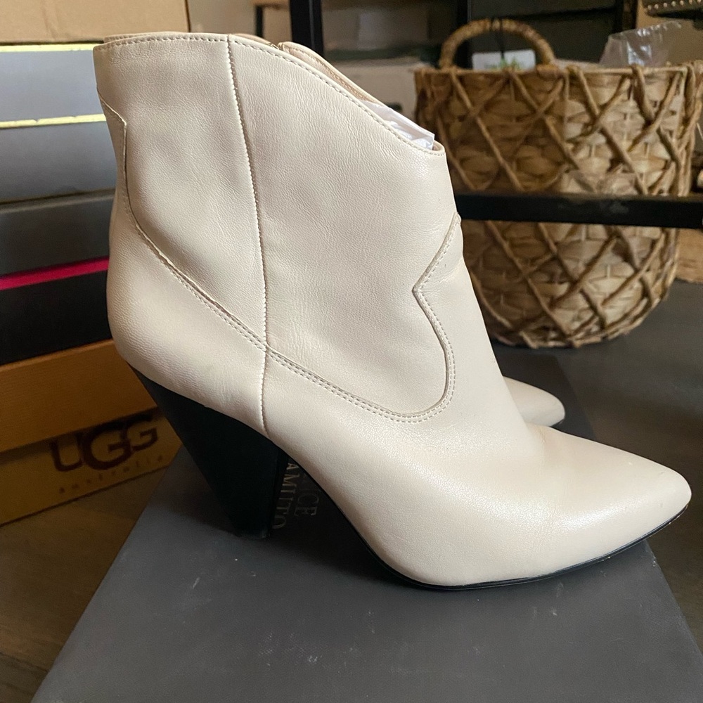 VC Cream Ankle Boots sz 7.5 - Picture 7 of 9